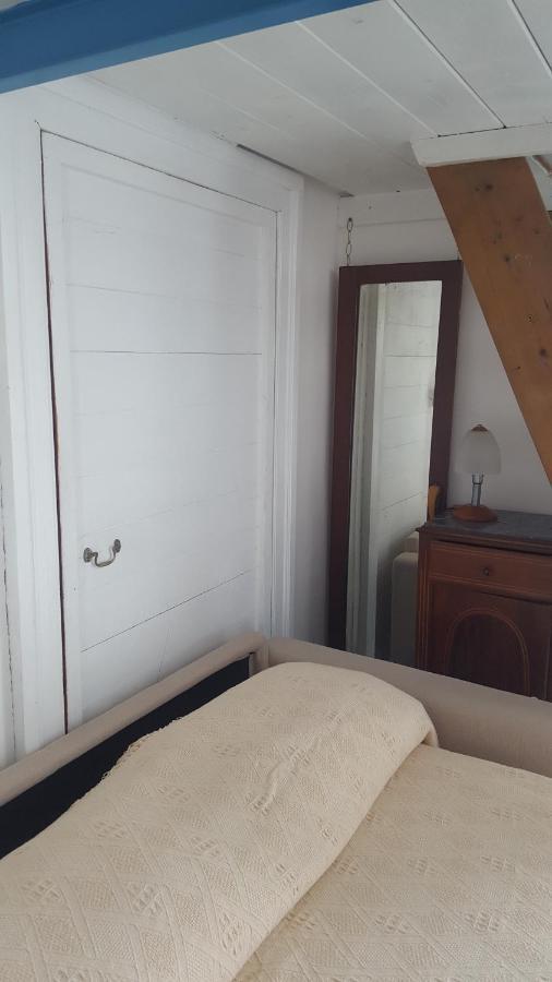 La Casa Sugli Archi Hotel Ponza Bagian luar foto